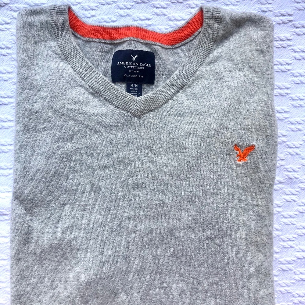 AMERICAN Eagle | Men’s V-Neck Sweater